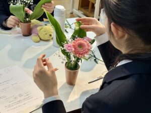 フラワーデザイナー