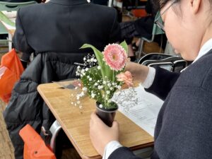 フラワーデザイナー