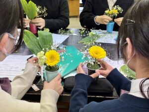 フラワーデザイナー